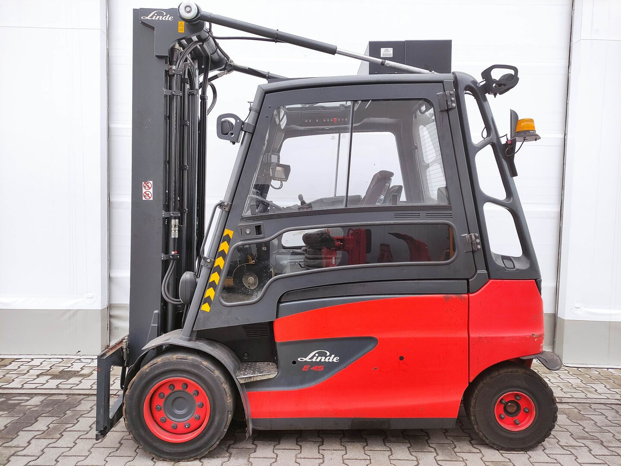 Linde E45HL-01-/600-388 - Pirun elektrik: foto 1 Linde E45HL-01-/600-388 - Pirun elektrik: foto 1