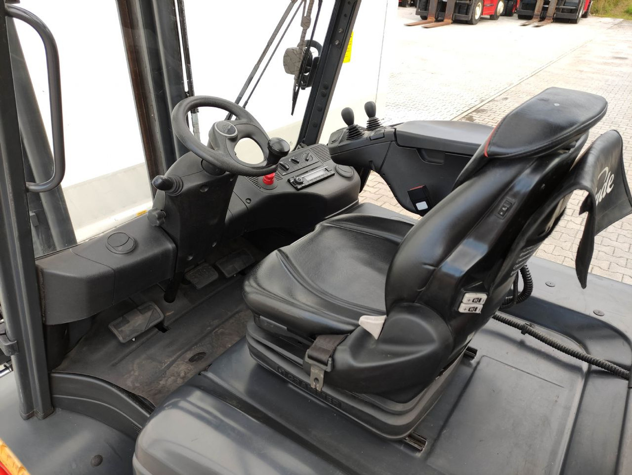 Linde E50HL-01-388 - Pirun elektrik: foto 5 Linde E50HL-01-388 - Pirun elektrik: foto 5