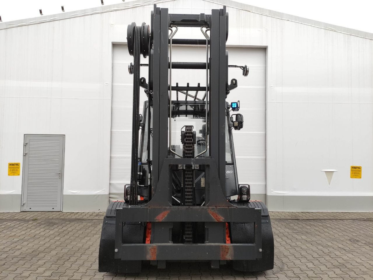 Linde H80D-03/900-396 EVO - Pirun më naftë: foto 3 Linde H80D-03/900-396 EVO - Pirun më naftë: foto 3