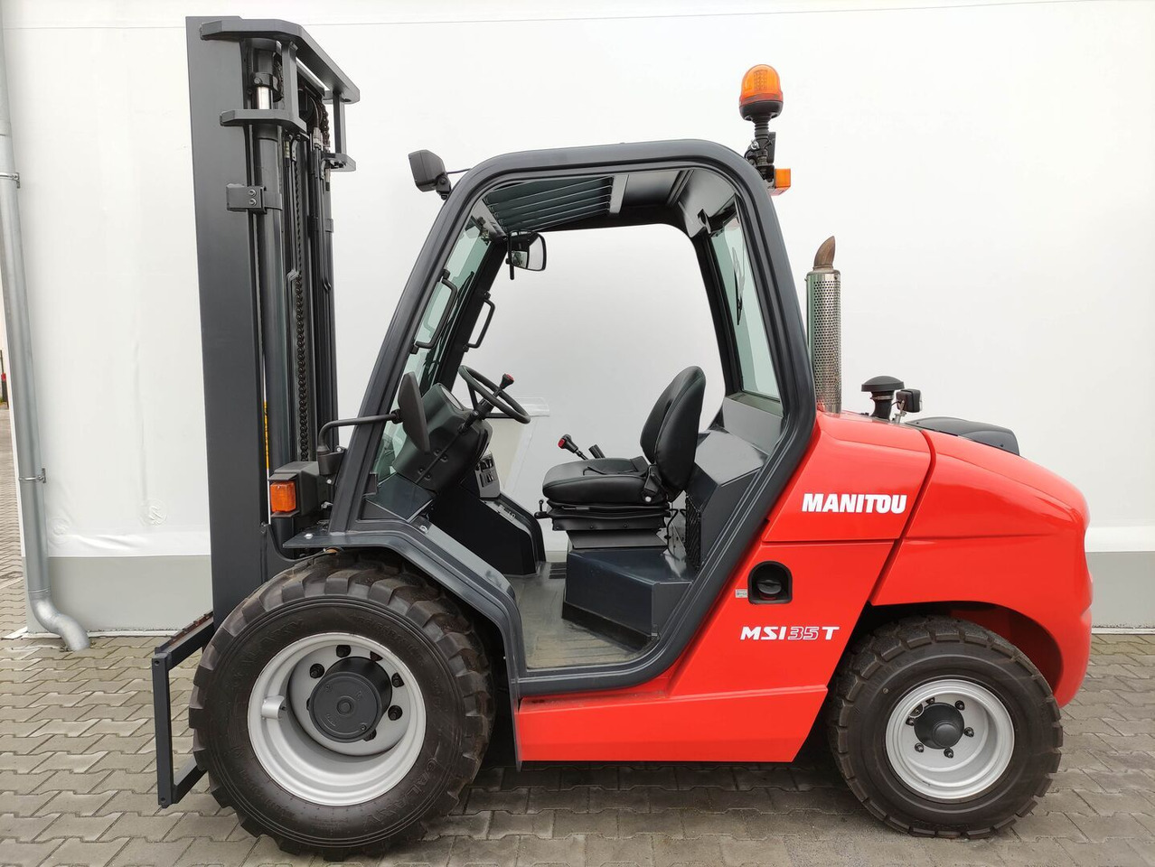 Manitou MSi 35 T (Neuwertiger Zustand!!!) - Ngarkues me pirun për terren të ashpër: foto 1 Manitou MSi 35 T (Neuwertiger Zustand!!!) - Ngarkues me pirun për terren të ashpër: foto 1