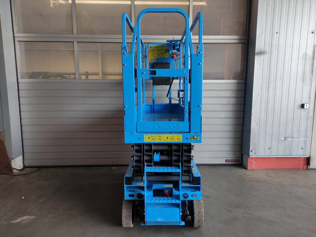 Sinoboom 1932ME/GTJZ0608ME *NEU* - Ngritës gërshërë: foto 4 Sinoboom 1932ME/GTJZ0608ME *NEU* - Ngritës gërshërë: foto 4