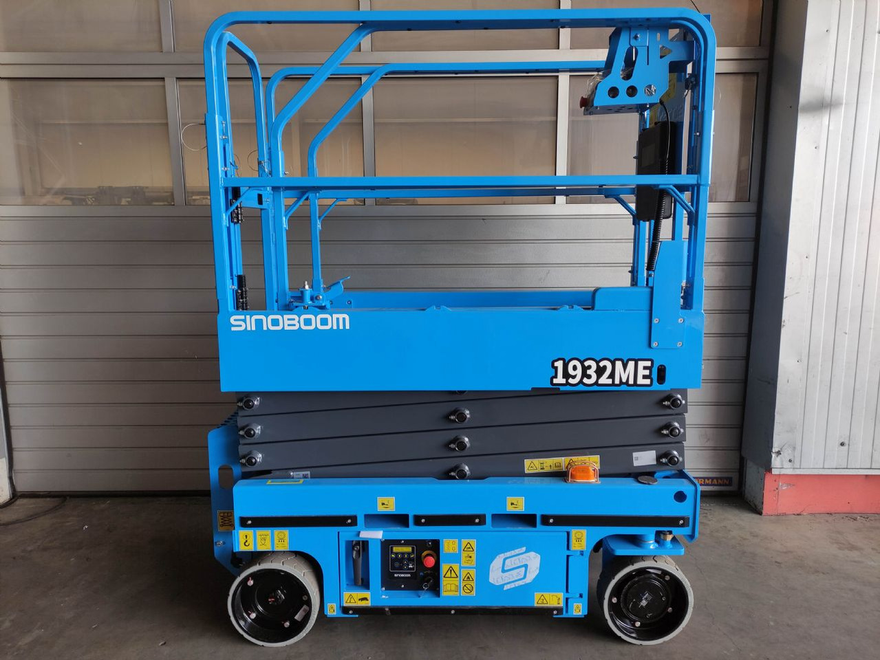 Sinoboom 1932ME/GTJZ0608ME *NEU* - Ngritës gërshërë: foto 2 Sinoboom 1932ME/GTJZ0608ME *NEU* - Ngritës gërshërë: foto 2