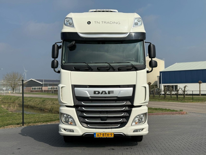 DAF XF 450 STAND KLIMA, FULL SPOILER, 2X BED, NL TRUCK. - Gjysmë-kamion: foto 3 DAF XF 450 STAND KLIMA, FULL SPOILER, 2X BED, NL TRUCK. - Gjysmë-kamion: foto 3