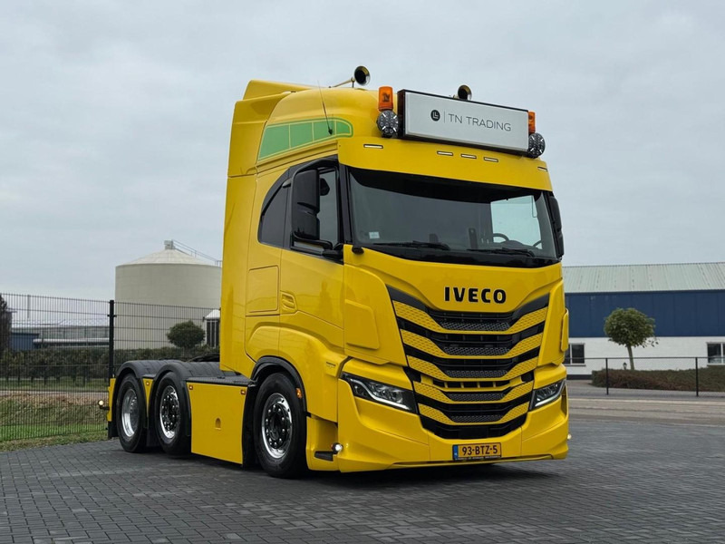 Iveco AS440STX/FP GESTUURDE VOORLOPER, ALCOA, LEATHER, SHOW, 480 PK. - Gjysmë-kamion: foto 2 Iveco AS440STX/FP GESTUURDE VOORLOPER, ALCOA, LEATHER, SHOW, 480 PK. - Gjysmë-kamion: foto 2