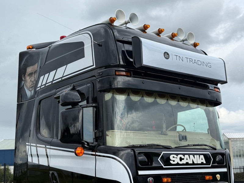 Scania R 144 530 SHOW TRUCK, INTERIEUR, OPEN UITLAAT, HOBBY, TOP. - Gjysmë-kamion: foto 5 Scania R 144 530 SHOW TRUCK, INTERIEUR, OPEN UITLAAT, HOBBY, TOP. - Gjysmë-kamion: foto 5