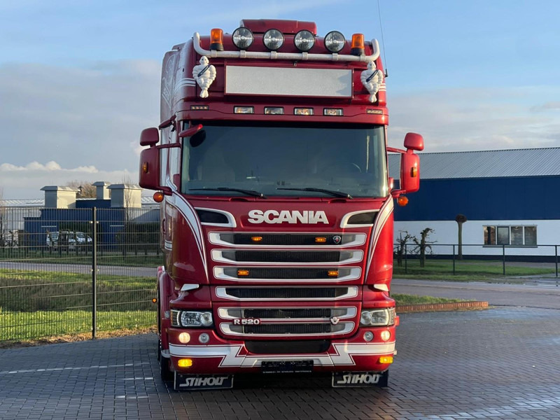 Scania R520 6X2/4, VOLLUCHT, SHOWTRUCK, LEER, RETARDER. - Gjysmë-kamion: foto 2 Scania R520 6X2/4, VOLLUCHT, SHOWTRUCK, LEER, RETARDER. - Gjysmë-kamion: foto 2