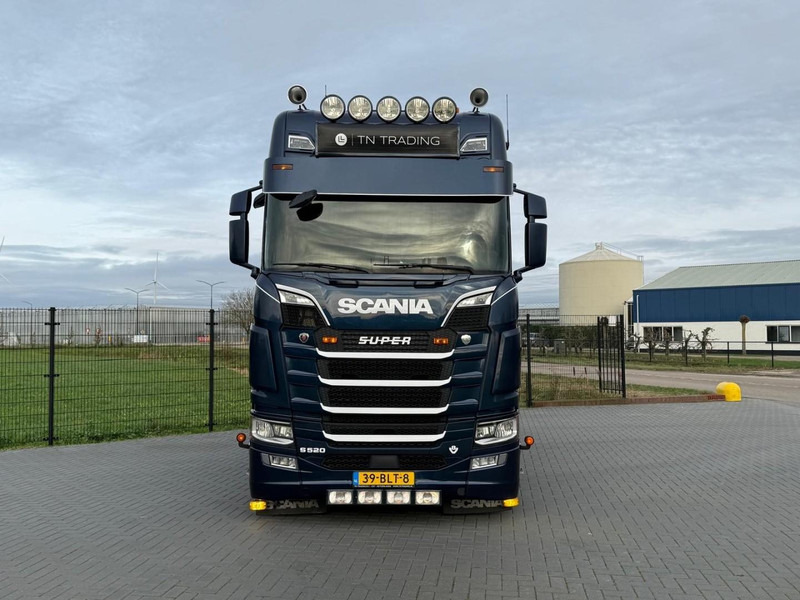 Scania S520 VOLLUCHT, RETARDER, LEATHER, ALCOA, 9 TONS VOORAS, TACHO 2. - Gjysmë-kamion: foto 2 Scania S520 VOLLUCHT, RETARDER, LEATHER, ALCOA, 9 TONS VOORAS, TACHO 2. - Gjysmë-kamion: foto 2