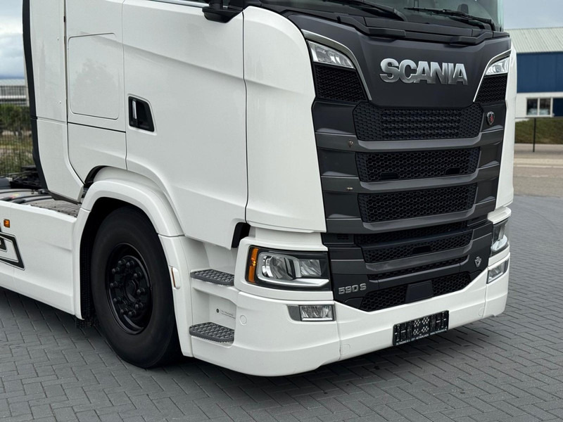 Scania S590 V8 NGS FULL AIR, PARK COOL, RETARDER, 2 TANKS. - Gjysmë-kamion: foto 5 Scania S590 V8 NGS FULL AIR, PARK COOL, RETARDER, 2 TANKS. - Gjysmë-kamion: foto 5