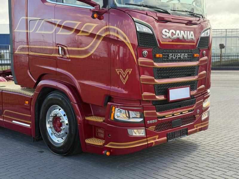Scania S650 V8 NGS FULL AIR, SHOW, INTERIOR, ALCOA, HYDRAULIC/PTO. - Gjysmë-kamion: foto 5 Scania S650 V8 NGS FULL AIR, SHOW, INTERIOR, ALCOA, HYDRAULIC/PTO. - Gjysmë-kamion: foto 5