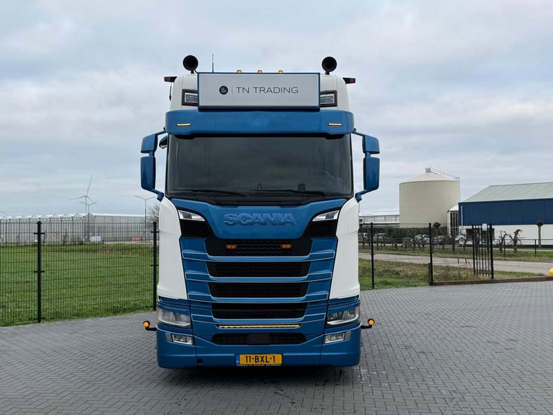 Scania S660 BOOGIE, VOLLUCHT, RETARDER, LEER. - Gjysmë-kamion: foto 2 Scania S660 BOOGIE, VOLLUCHT, RETARDER, LEER. - Gjysmë-kamion: foto 2