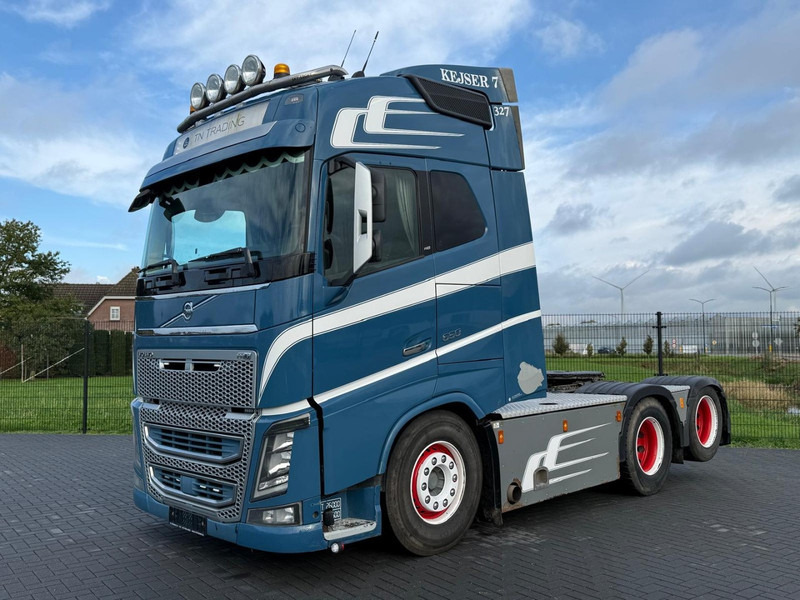 Volvo FH16.650 VOLLUCHT, HYDRAULIEK, SHOW INTERIEUR, DYNAMIC STEERING. - Gjysmë-kamion: foto 5 Volvo FH16.650 VOLLUCHT, HYDRAULIEK, SHOW INTERIEUR, DYNAMIC STEERING. - Gjysmë-kamion: foto 5