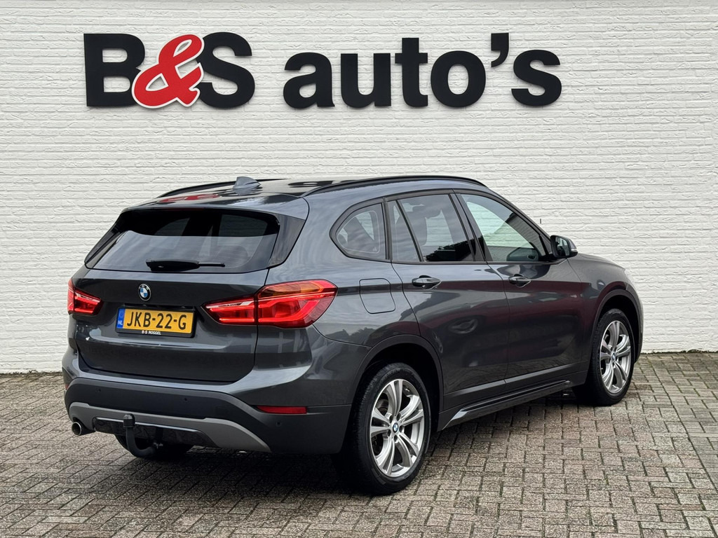 BMW X1-SDrive18i High Executive Automaat Cruise control Climate control Stoelverwarming Navigatie Full LED Head-up display Camera - SUV: foto 2 BMW X1-SDrive18i High Executive Automaat Cruise control Climate control Stoelverwarming Navigatie Full LED Head-up display Camera - SUV: foto 2