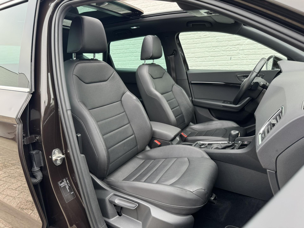 SUV SEAT Ateca-1.4 EcoTSI Xcellence Leder Camera Panorama Trekhaak Led verlichting Stoelverwarming: foto 16