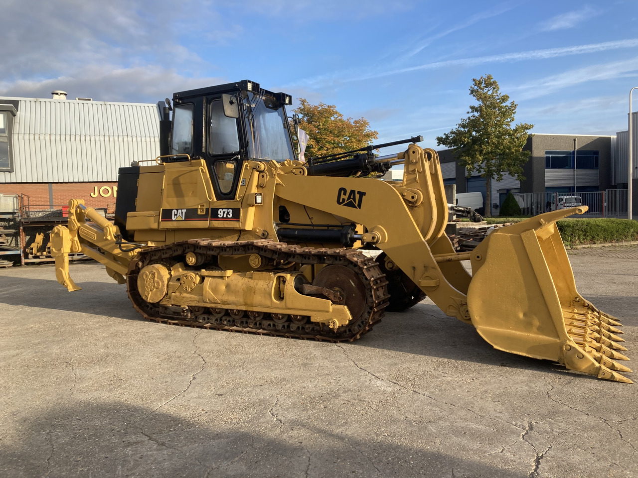 CATERPILLAR 973 - Fadrom me zinxhir: foto 4 CATERPILLAR 973 - Fadrom me zinxhir: foto 4