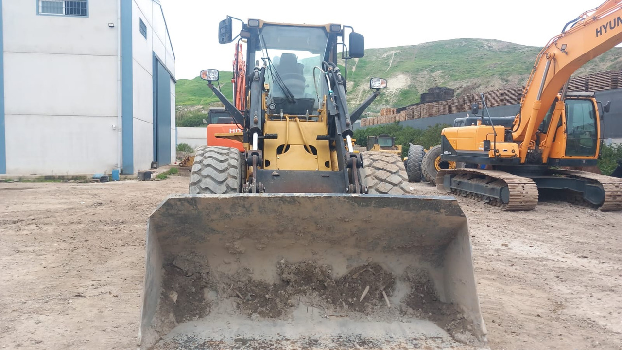 Caterpillar IT28G2 - Fadrom me goma: foto 5 Caterpillar IT28G2 - Fadrom me goma: foto 5