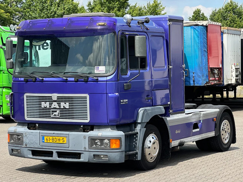 MAN 14.224 4x2 Euro 2 / 6 Cilinder / Manual / 290Tkm! - Gjysmë-kamion: foto 1 MAN 14.224 4x2 Euro 2 / 6 Cilinder / Manual / 290Tkm! - Gjysmë-kamion: foto 1