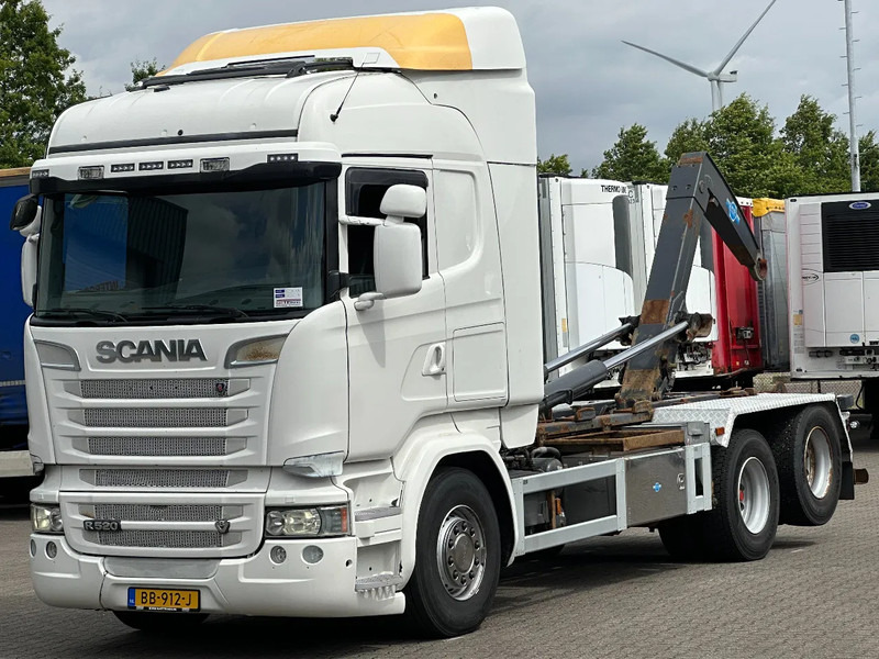 Scania R520 V8 6x2 Haakarm 20T Retarder Euro 6 - Kamion vetëngarkues: foto 1 Scania R520 V8 6x2 Haakarm 20T Retarder Euro 6 - Kamion vetëngarkues: foto 1