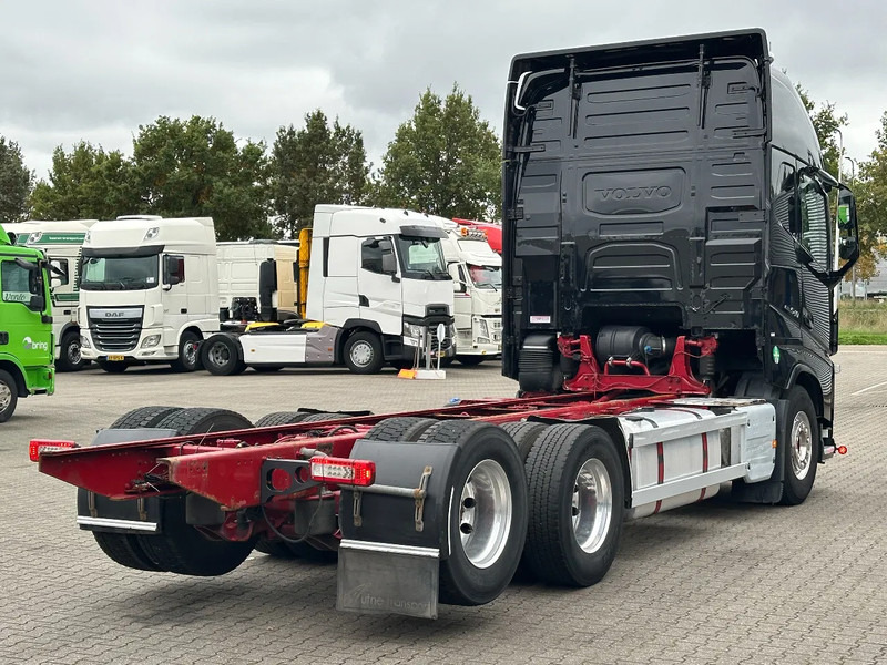 Volvo FH 540 6x2 Globe XL - Retarder - Dual Clutch - 4.30 WB - Full Air - Kamion kabinë-shasi: foto 3 Volvo FH 540 6x2 Globe XL - Retarder - Dual Clutch - 4.30 WB - Full Air - Kamion kabinë-shasi: foto 3