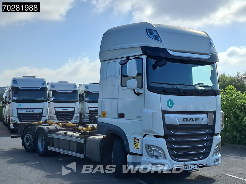 DAF XF 480 6X2 SSC Retarder 2x Tanks Lift+Lenkachse ACC LED - Transportjer kontejnerësh/ Kamion me karroceri të çmontueshme: foto 3 DAF XF 480 6X2 SSC Retarder 2x Tanks Lift+Lenkachse ACC LED - Transportjer kontejnerësh/ Kamion me karroceri të çmontueshme: foto 3