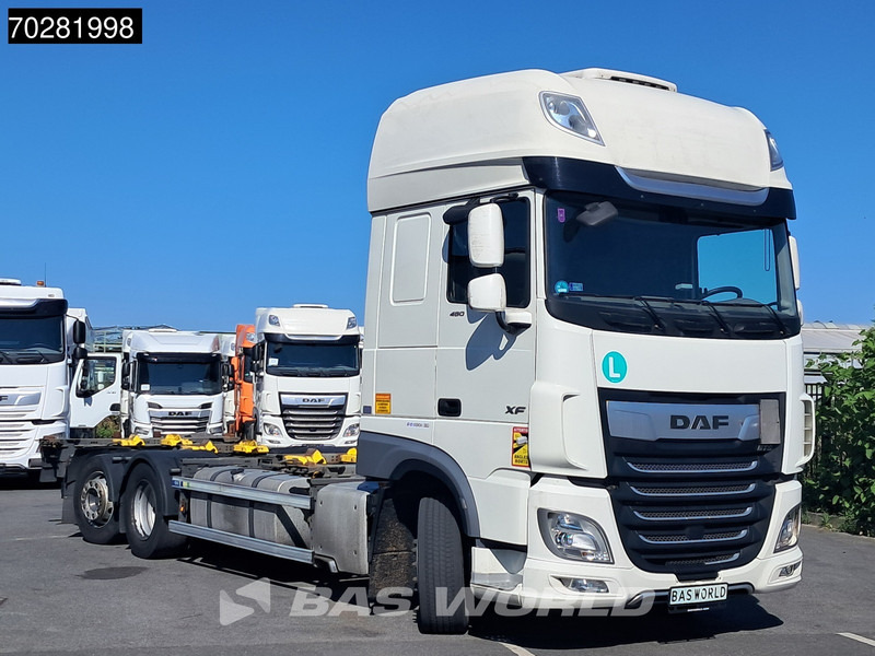 DAF XF 480 6X2 SSC Retarder 2x Tanks Lift+Lenkachse Standklima ACC LED - Transportjer kontejnerësh/ Kamion me karroceri të çmontueshme: foto 3 DAF XF 480 6X2 SSC Retarder 2x Tanks Lift+Lenkachse Standklima ACC LED - Transportjer kontejnerësh/ Kamion me karroceri të çmontueshme: foto 3