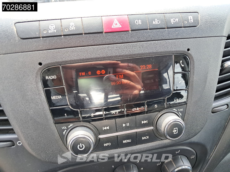 Kamioncine me karroceri Iveco Daily 35C16 3.0L Pritsche Doppel Kabine 3,5t AHK Doppelbereifung Klima Tempomat Euro6 Pickup 2m3 A/C Towbar Cruise control: foto 16