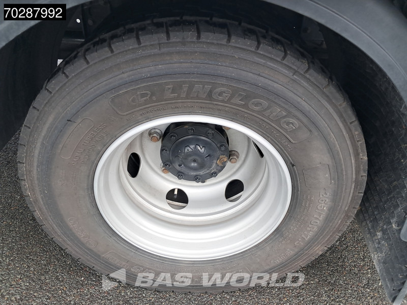 Kamion vagonetë MAN TGL 12.250 4X2 12tonner LOW Mileage! 1500kg Ladebordwand Automatic Euro 6: foto 13 Kamion vagonetë MAN TGL 12.250 4X2 12tonner LOW Mileage! 1500kg Ladebordwand Automatic Euro 6: foto 13