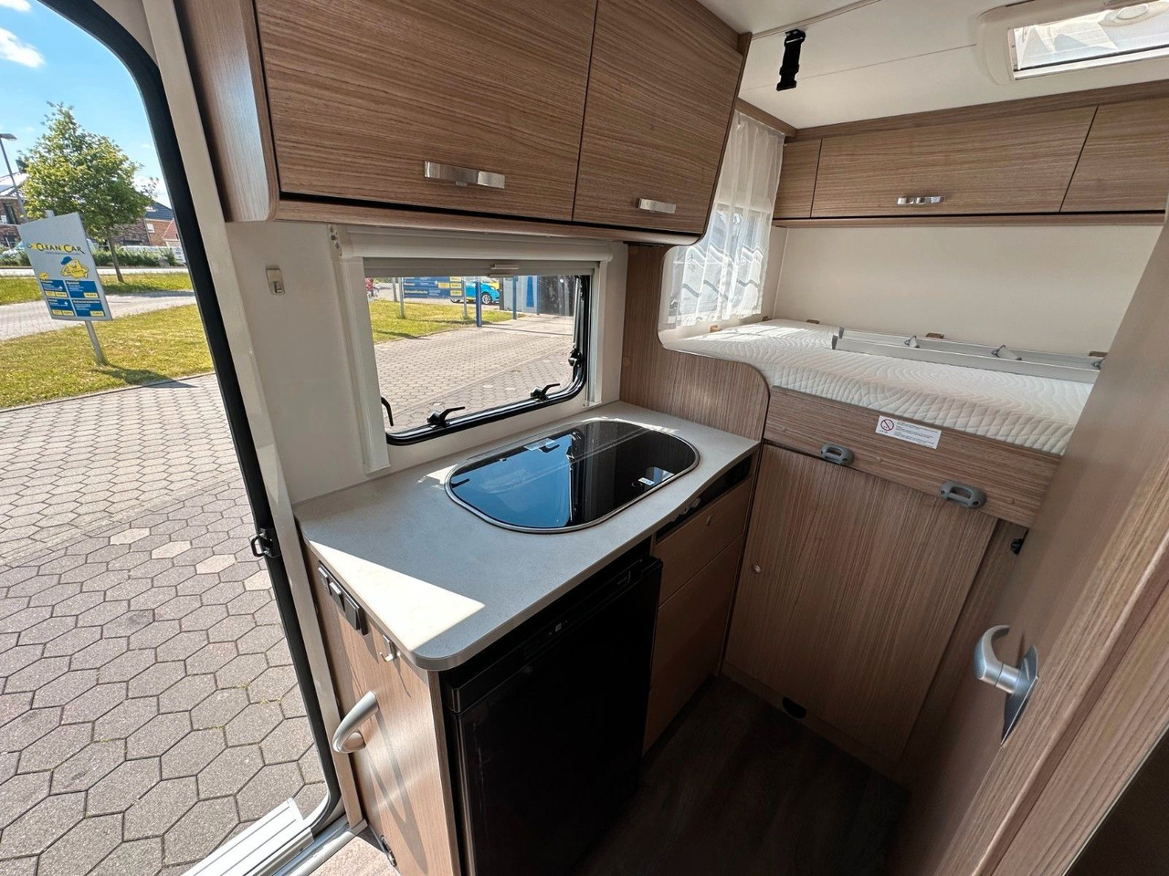Kamper gjysmë i integruar Carado V 132/Festbett/Garage/Klima/Markise/Finanzierung: foto 24