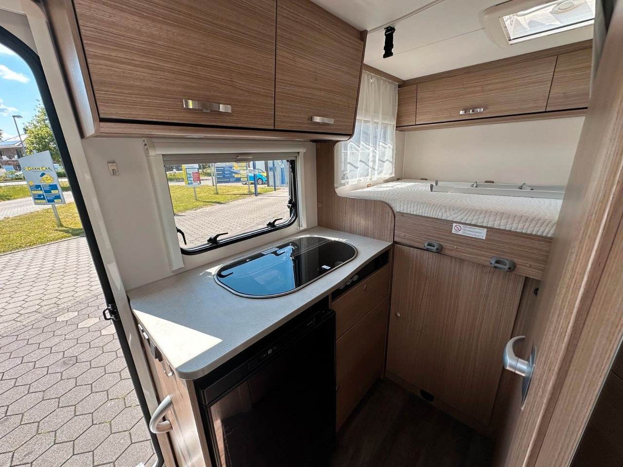 Kamper gjysmë i integruar Carado V 132/Festbett/Garage/Klima/Markise/Finanzierung: foto 30