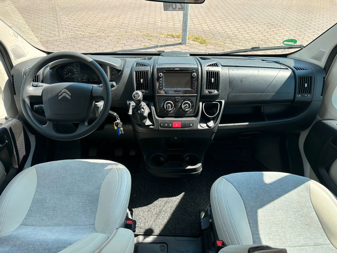 Kamper gjysmë i integruar Carado V 132/Festbett/Garage/Klima/Markise/Finanzierung: foto 16
