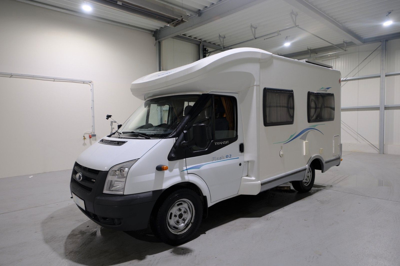 Chausson Flash 02/Festbett/Klima/Markise/Solar/TÜV 11-26 - Kamper gjysmë i integruar: foto 2 Chausson Flash 02/Festbett/Klima/Markise/Solar/TÜV 11-26 - Kamper gjysmë i integruar: foto 2
