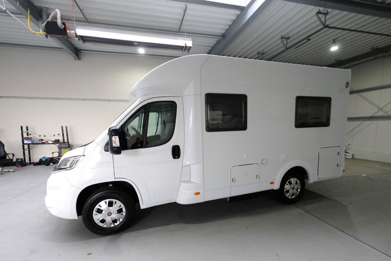 Etrusco T 5900 FB/1.Hand/Festbett/Klima/Markise/Finanz. Etrusco T 5900 FB/1.Hand/Festbett/Klima/FINANZIERUNG - Kamper gjysmë i integruar: foto 3 Etrusco T 5900 FB/1.Hand/Festbett/Klima/Markise/Finanz. Etrusco T 5900 FB/1.Hand/Festbett/Klima/FINANZIERUNG - Kamper gjysmë i integruar: foto 3