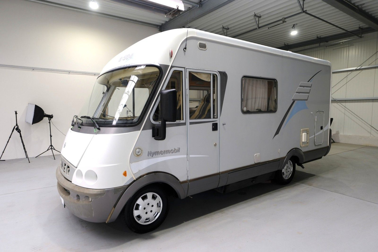 HYMER / ERIBA / HYMERCAR B 504/Festbett+Hubbett/Klima/Solar/DPF-Grün - Kamper i integruar: foto 3 HYMER / ERIBA / HYMERCAR B 504/Festbett+Hubbett/Klima/Solar/DPF-Grün - Kamper i integruar: foto 3