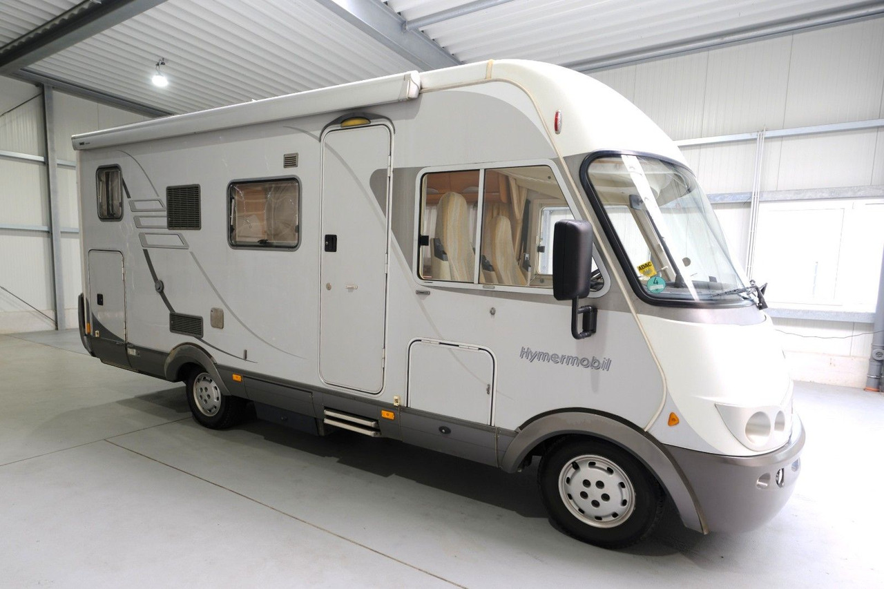 HYMER / ERIBA / HYMERCAR B 524/Festbett+Hubbett/Klima/Solar/DPF/Garage - Kamper i integruar: foto 2 HYMER / ERIBA / HYMERCAR B 524/Festbett+Hubbett/Klima/Solar/DPF/Garage - Kamper i integruar: foto 2
