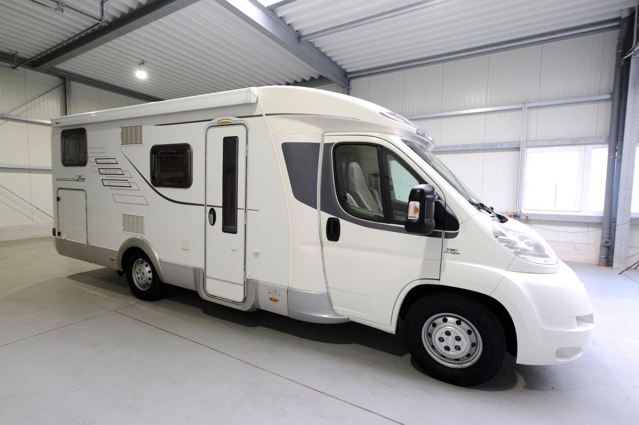 HYMER / ERIBA / HYMERCAR Tramp T 674 Cl Exclusive Line/Einzelbetten/Klima - Kamper gjysmë i integruar: foto 2 HYMER / ERIBA / HYMERCAR Tramp T 674 Cl Exclusive Line/Einzelbetten/Klima - Kamper gjysmë i integruar: foto 2