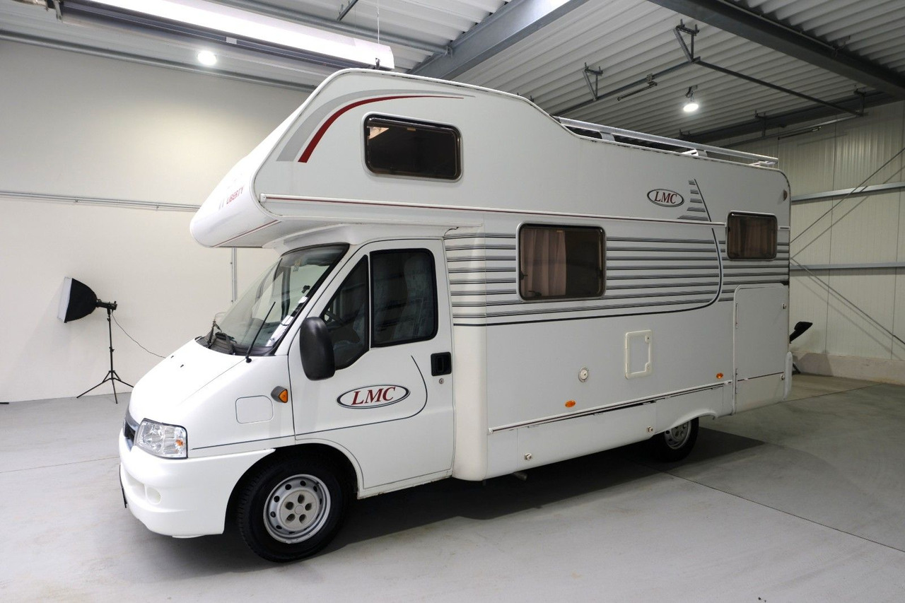 LMC Liberty A 630 G / Festbett / Garage - Kamper alcove: foto 3 LMC Liberty A 630 G / Festbett / Garage - Kamper alcove: foto 3