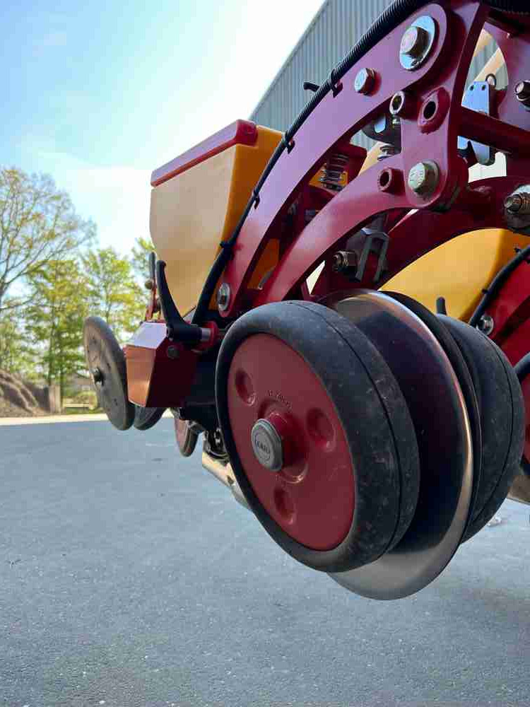Grimme MATRIX - Mbjellëse në radhë: foto 5 Grimme MATRIX - Mbjellëse në radhë: foto 5