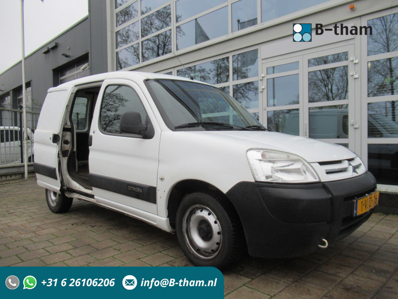 Citroën Berlingo 1.6 HDI 66KW 600 First AHK Schuifdeur - Furgon i vogël: foto 1 Citroën Berlingo 1.6 HDI 66KW 600 First AHK Schuifdeur - Furgon i vogël: foto 1