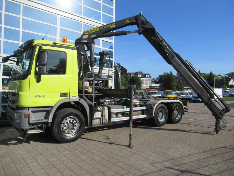 Mercedes-Benz Actros 2632 6X4 Steel + Palfinger PK18002-EH + 20T Haak Hook Haken - Transportjer kontejnerësh/ Kamion me karroceri të çmontueshme, Kamion me vinç: foto 2 Mercedes-Benz Actros 2632 6X4 Steel + Palfinger PK18002-EH + 20T Haak Hook Haken - Transportjer kontejnerësh/ Kamion me karroceri të çmontueshme, Kamion me vinç: foto 2