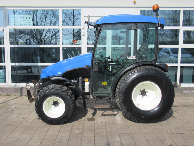 New Holland TCE 55 4WD Zuidberg Front Hef + PTO - Traktor: foto 2 New Holland TCE 55 4WD Zuidberg Front Hef + PTO - Traktor: foto 2