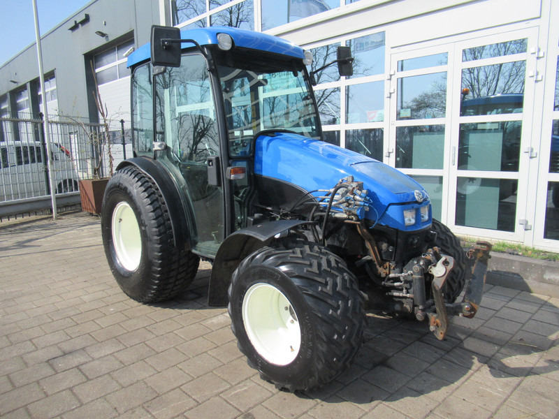 New Holland TCE 55 4WD Zuidberg Front Hef + PTO - Traktor: foto 4 New Holland TCE 55 4WD Zuidberg Front Hef + PTO - Traktor: foto 4