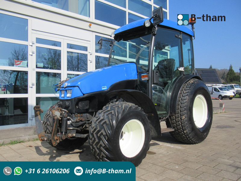 New Holland TCE 55 4WD Zuidberg Front Hef + PTO - Traktor: foto 1 New Holland TCE 55 4WD Zuidberg Front Hef + PTO - Traktor: foto 1