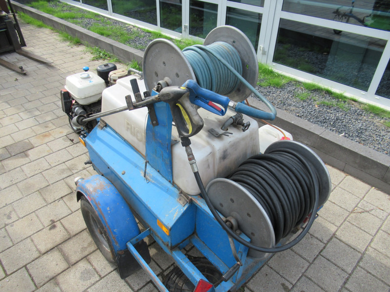 Rioned - Rior HD-50 ROM Hogedruk aanhanger 40 L / min. - Pompë lavazhi: foto 2 Rioned - Rior HD-50 ROM Hogedruk aanhanger 40 L / min. - Pompë lavazhi: foto 2
