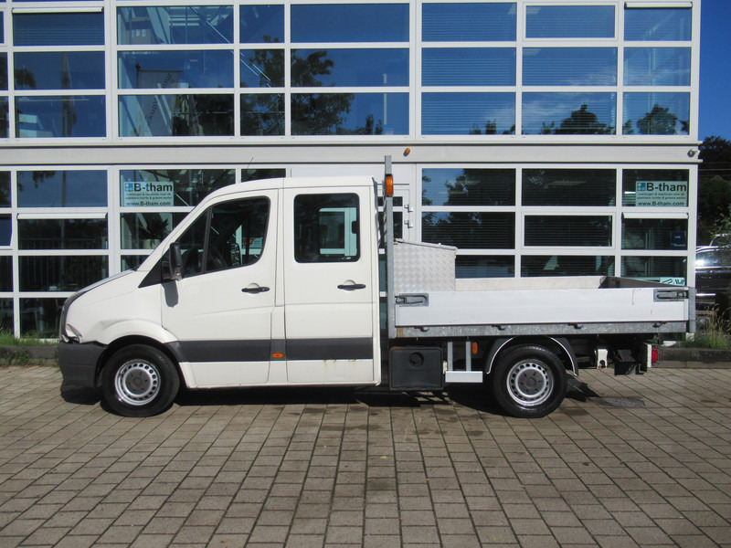 Volkswagen Crafter 35 2.5TDI 80 KW DOKA Dubbelcabine Kipper - Kamioncine vetëshkarkuese, Kamioncine dopio kabinë: foto 4 Volkswagen Crafter 35 2.5TDI 80 KW DOKA Dubbelcabine Kipper - Kamioncine vetëshkarkuese, Kamioncine dopio kabinë: foto 4