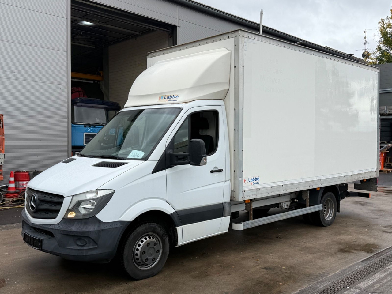 Mercedes-Benz Sprinter II 516 Cdi Koffer / Lbw. / Automatik - Kamioncine me kontinier: foto 2 Mercedes-Benz Sprinter II 516 Cdi Koffer / Lbw. / Automatik - Kamioncine me kontinier: foto 2
