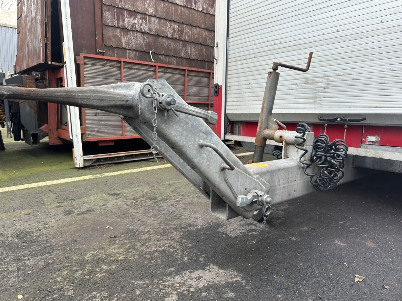 Tamco Merkur 6600D Fisch- Verkaufswagen Tamco Merkur 6600D Fisch- Verkaufswagen - Rimorkio shpërndarëse: foto 3 Tamco Merkur 6600D Fisch- Verkaufswagen Tamco Merkur 6600D Fisch- Verkaufswagen - Rimorkio shpërndarëse: foto 3
