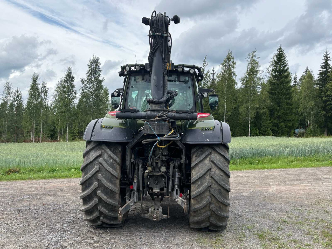 Traktor Tractor Valtra T195 Versu Powershift: foto 8