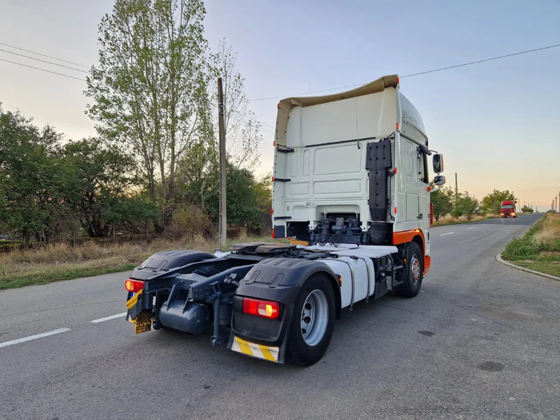 DAF XF 105.460 Manual - Traktor terminal: foto 4 DAF XF 105.460 Manual - Traktor terminal: foto 4