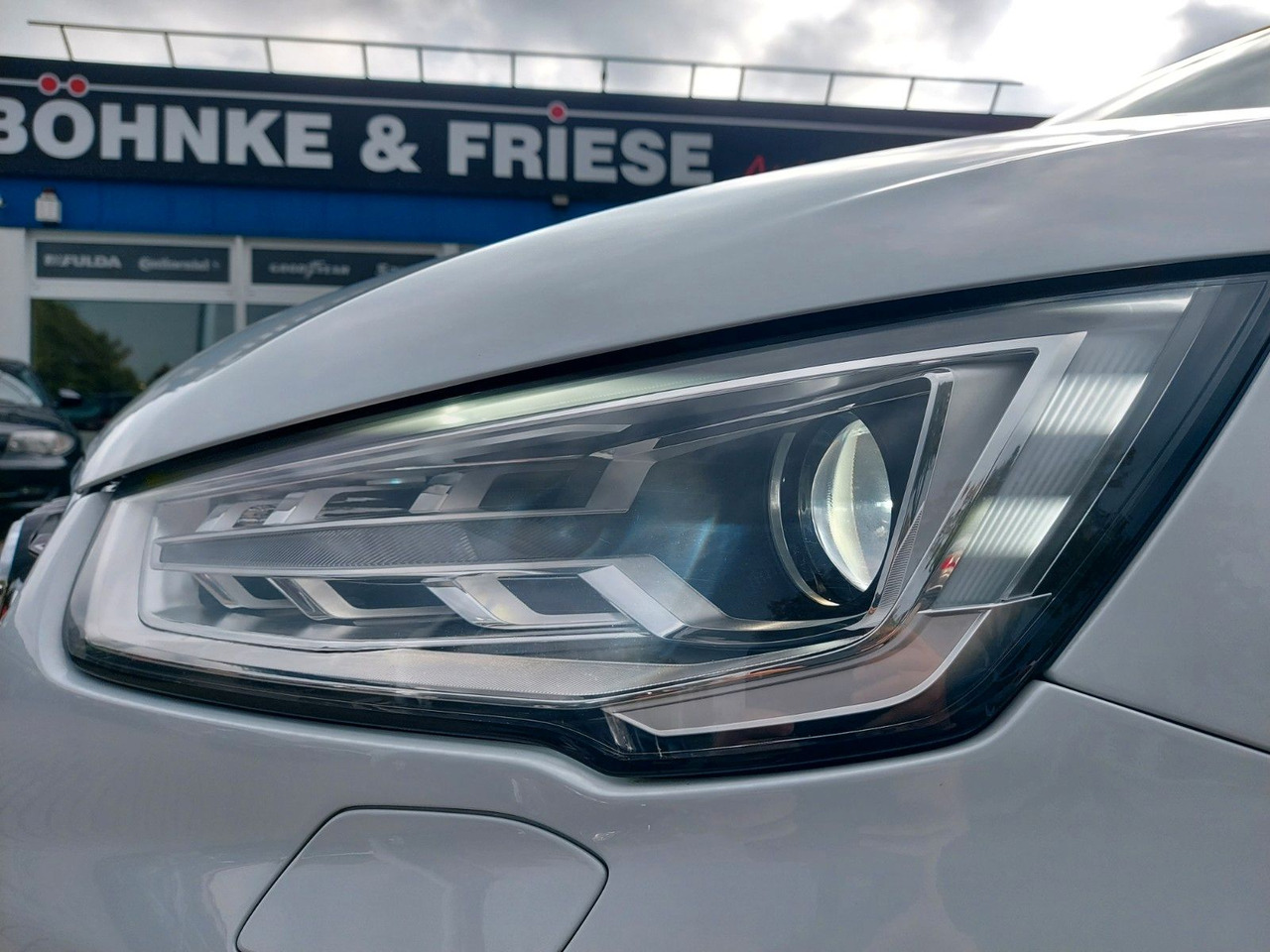 Audi A1 Sportback sport S-Line Pano Bose Xenon DAB - Sedan: foto 3 Audi A1 Sportback sport S-Line Pano Bose Xenon DAB - Sedan: foto 3