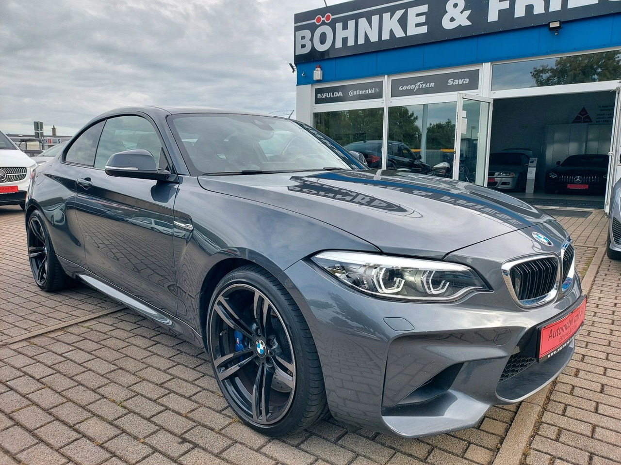 BMW M2 Baureihe M2 Coupe Autom. H&K DAB Kamera - Coupe: foto 1 BMW M2 Baureihe M2 Coupe Autom. H&K DAB Kamera - Coupe: foto 1
