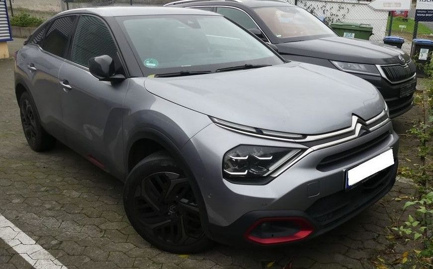 Citroën C4 Lim. Shine Automatik Leder Navi LED uvm. - SUV: foto 1 Citroën C4 Lim. Shine Automatik Leder Navi LED uvm. - SUV: foto 1